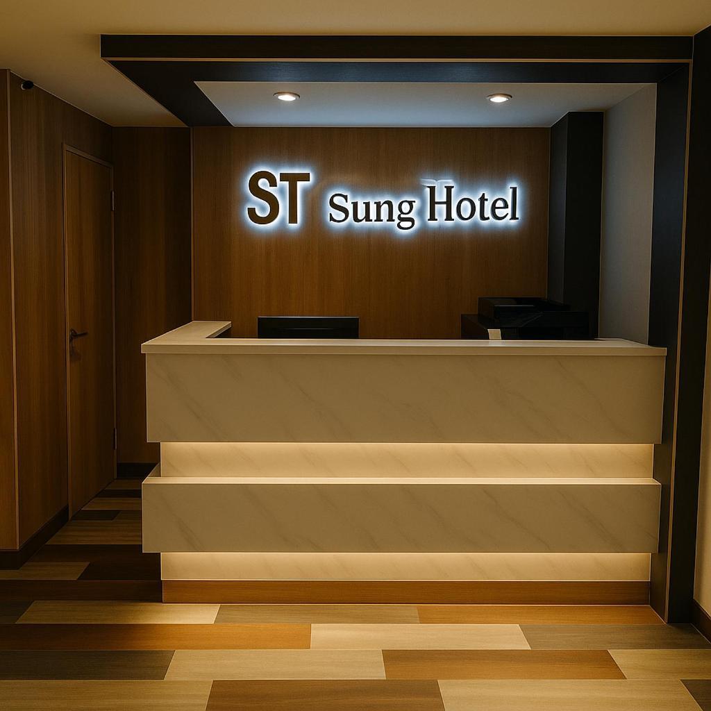 Sung Tai Hotel Kaohsiung Eksteriør billede